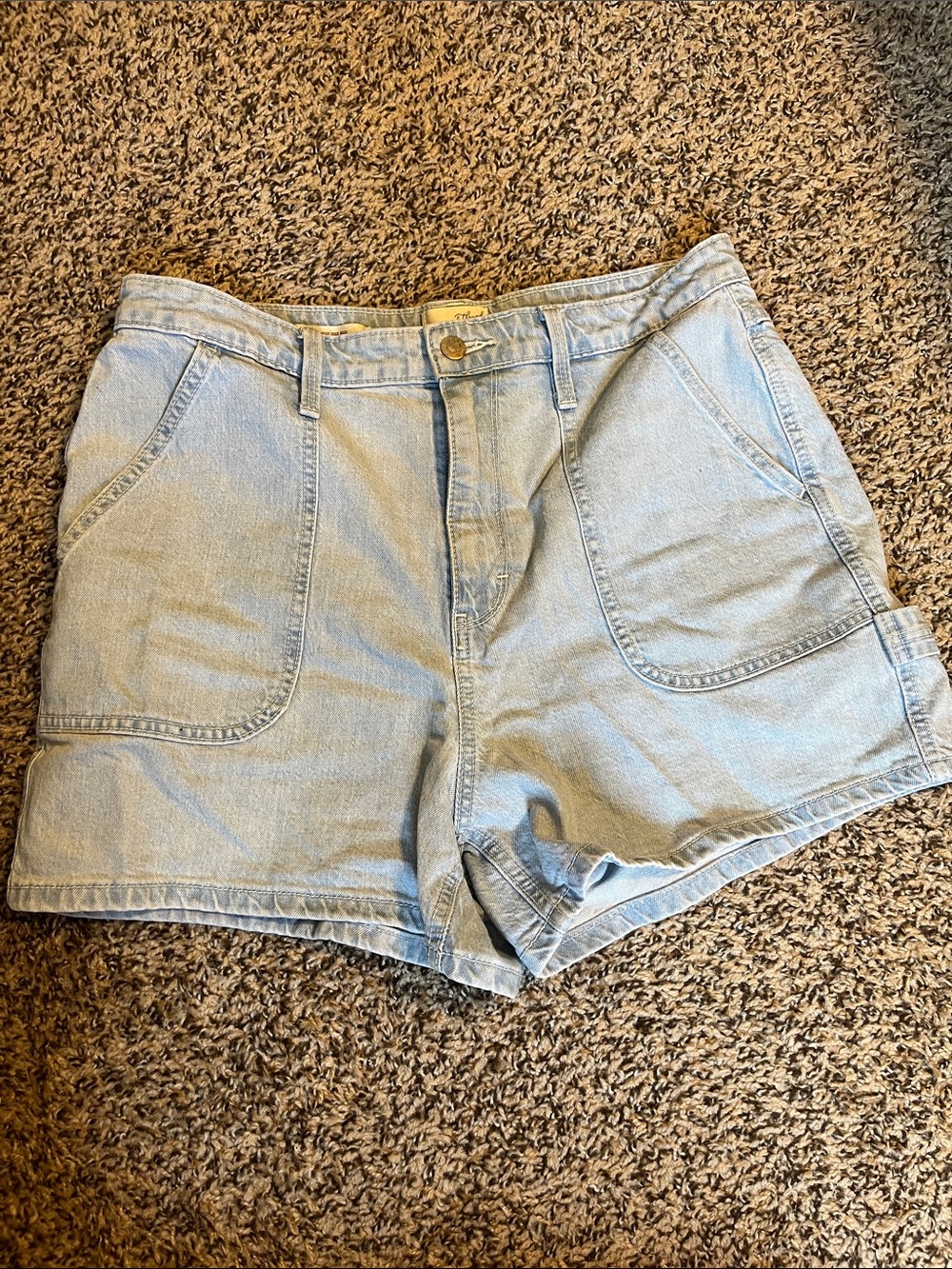 Universal Thread Light Blue High-Rise Denim Shorts